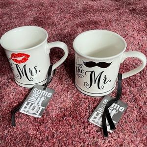👩‍❤️‍👨 Mr & Mrs Mug Set ☕️ NWT